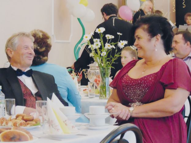 Где любовь живет, там в жизни нет преград