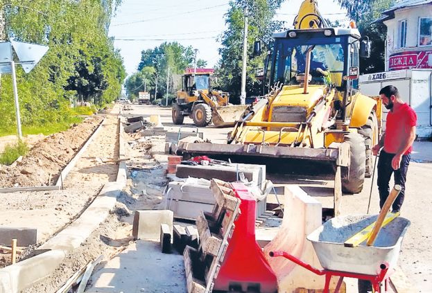 Ремонт дорог: ни шатко, ни валко, или через пень-колоду