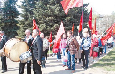 Шагал по Ржеву Первомай